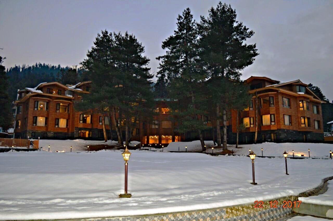 Royal Hillton Pahalgam Pahalgām Exterior foto