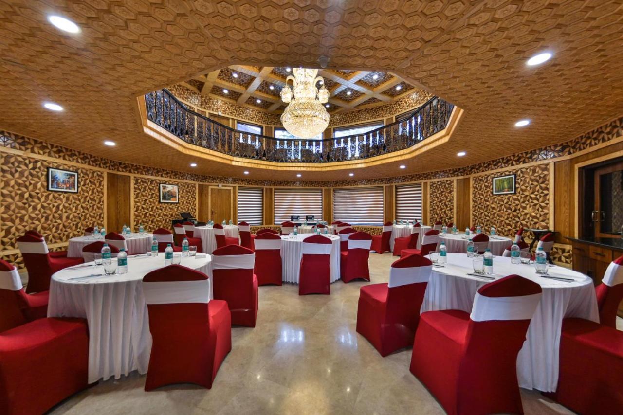 Royal Hillton Pahalgam Pahalgām Exterior foto